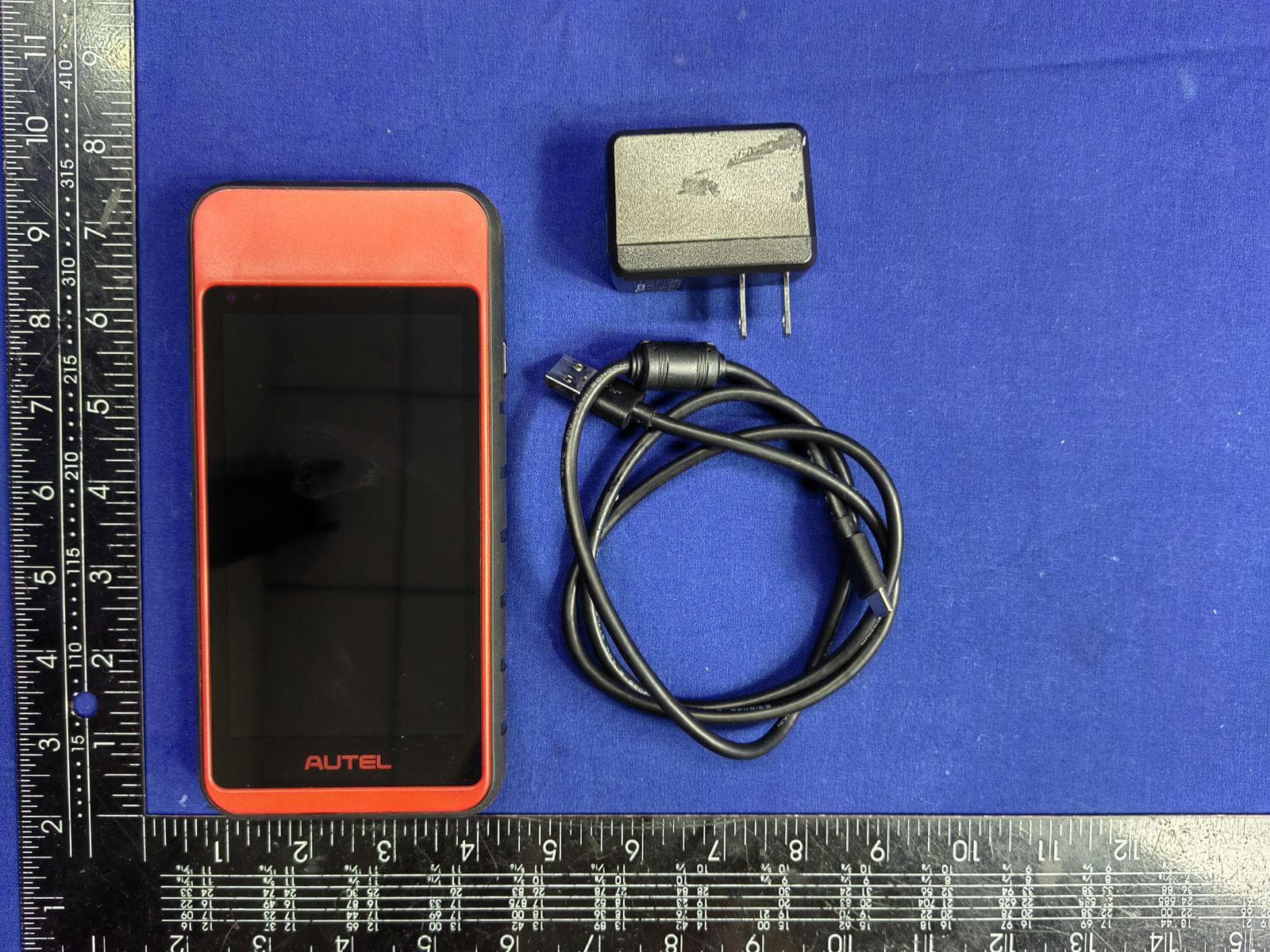 HANDHELD HEAVY DUTY SCANNER - FCC ID WQ8-DV2311 - Autel Intelligent Technology Corp., Ltd.