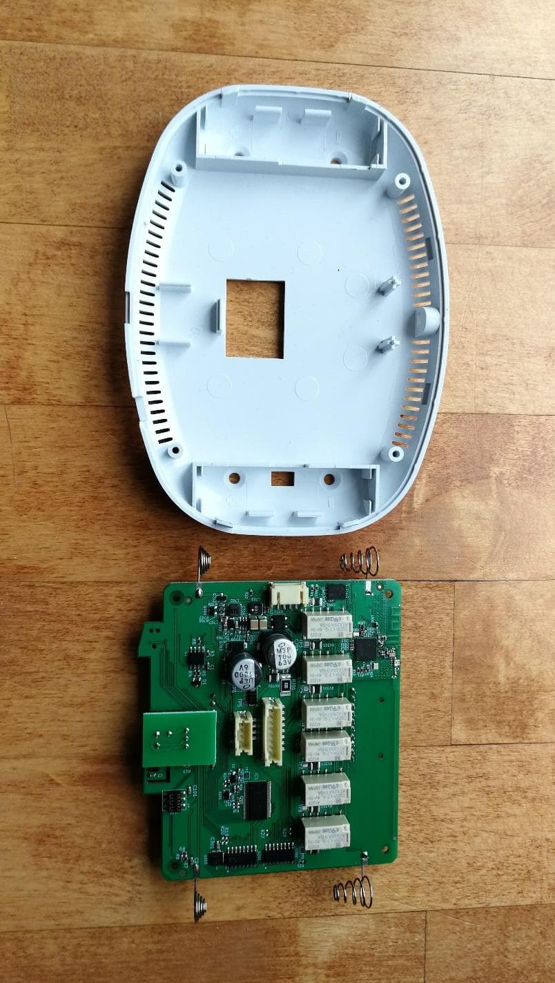 Thermostat - FCC ID XEYWX-DB - VERDANT ENVIRONMENTAL TECHNOLOGIES