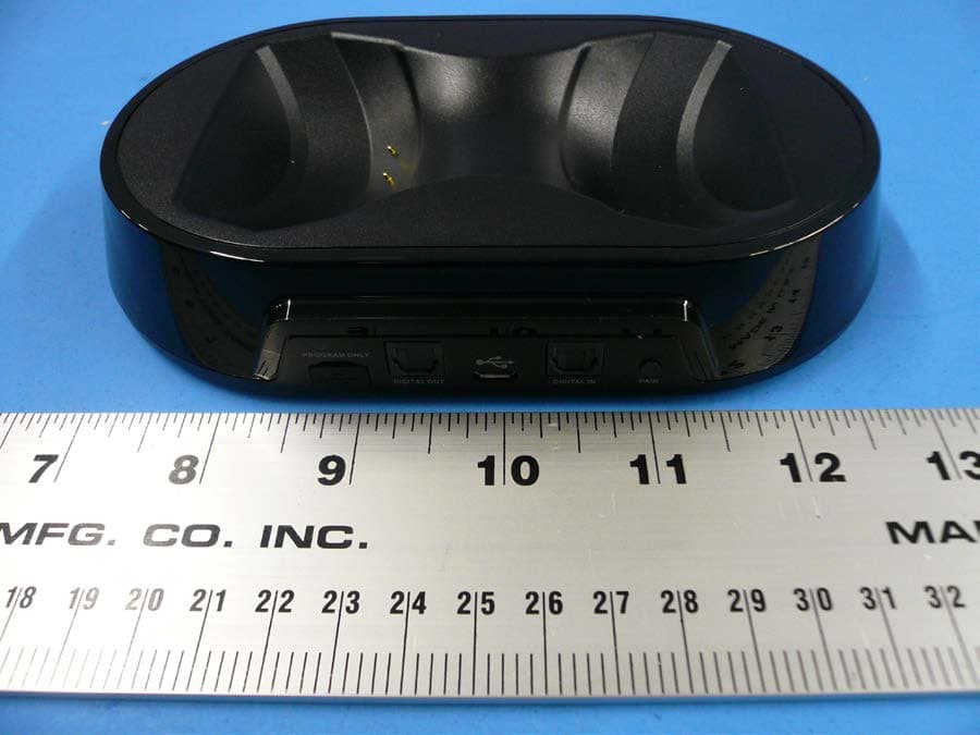 Elite 800 TX Wireless Audio Transmitter - FCC ID XGB-TB3391 - Voyetra Turtle Beach, Inc.