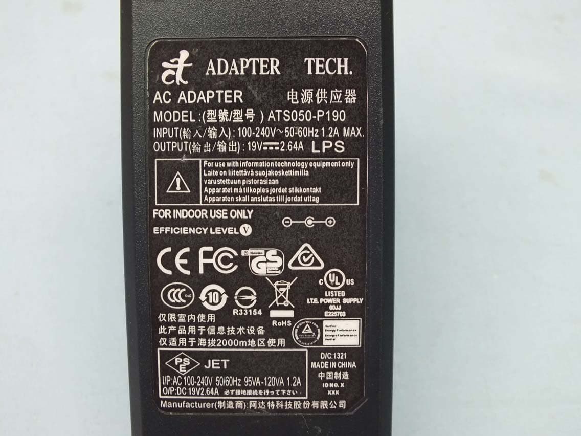4-port RFID Smart Reader - FCC ID XLG-F740 - FAVITE Inc.