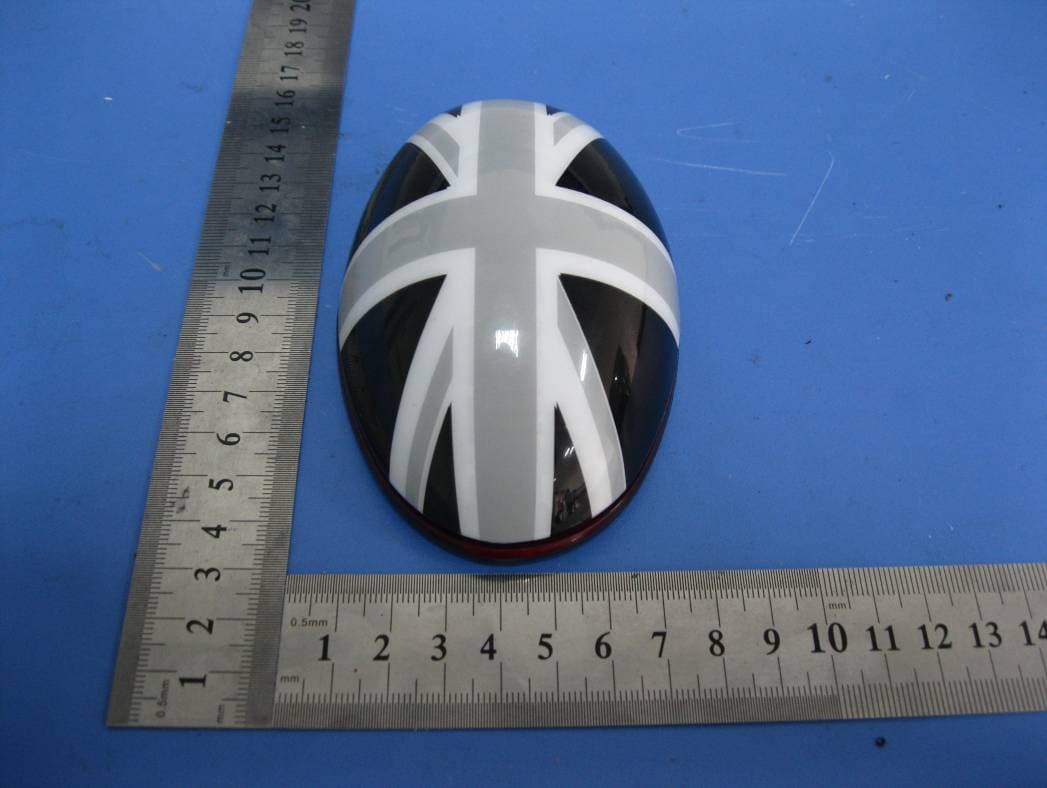 MINI Wireless Computer Mouse - FCC ID XZJMCM - Bron International Ltd.