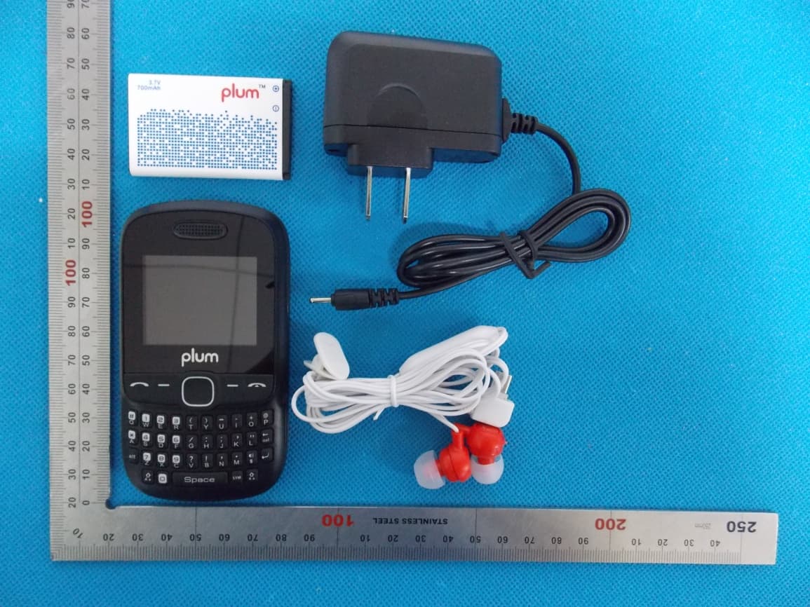 Mobile Phone - FCC ID Y7WPLUMP110 - CLC Hong Kong Limited