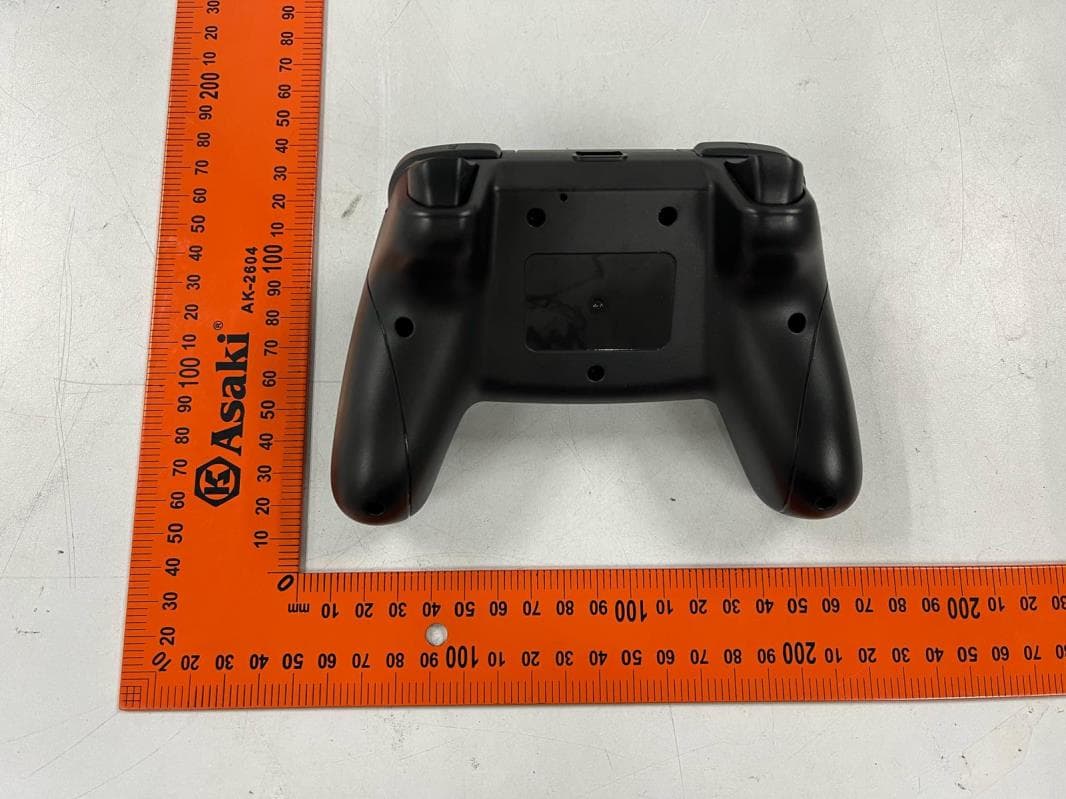 Short Range Device - Remote Control Toy Transceiver (2.4GHz) - FCC ID YFA50052007 - Carrera Toys GmbH