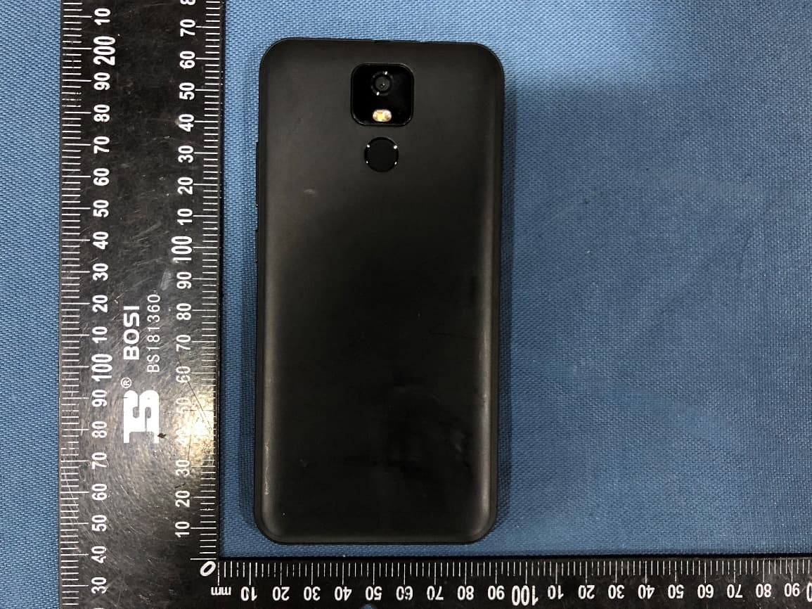 Mobile Phone - FCC ID YHLBLUC620 - BLU Products, Inc.
