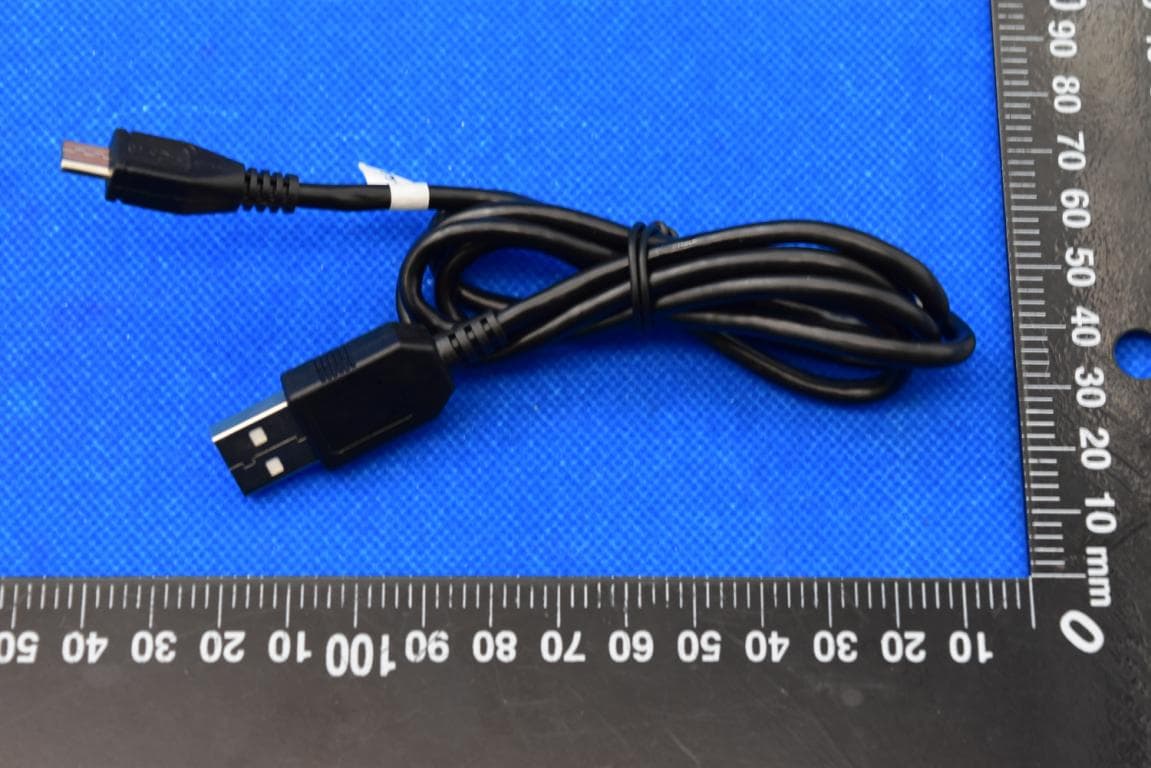 Smart Phone with GSM, WCDMA, LTE, Bluetooth and WiFi - FCC ID YHLBLUG40UU - BLU Products, Inc.