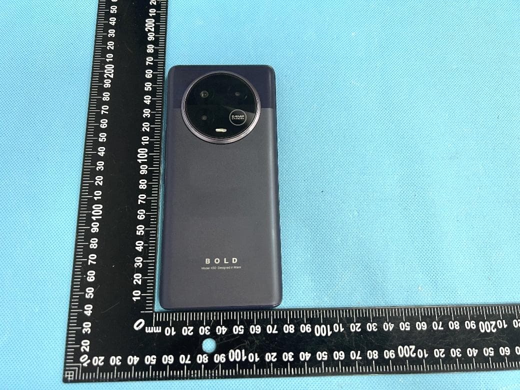 Smart Phone - FCC ID YHLBLUK50K - BLU Products, Inc.