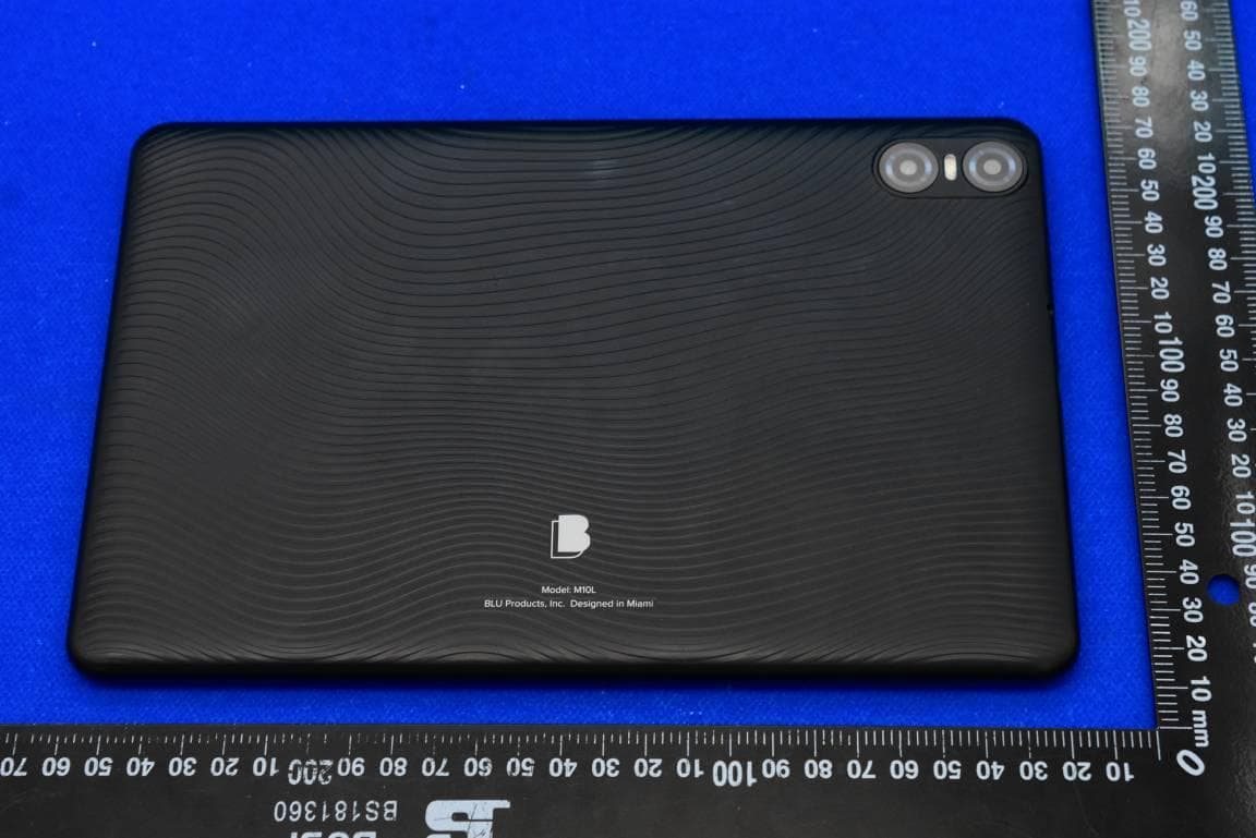 Tablet with GSM, WCDMA, LTE, WiFi and Bluetooth - FCC ID YHLBLUM10LUU - BLU Products, Inc.