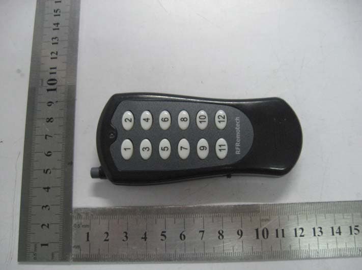 TRANSMITTER A - FCC ID YMUT10012LN - RFRemotech Company