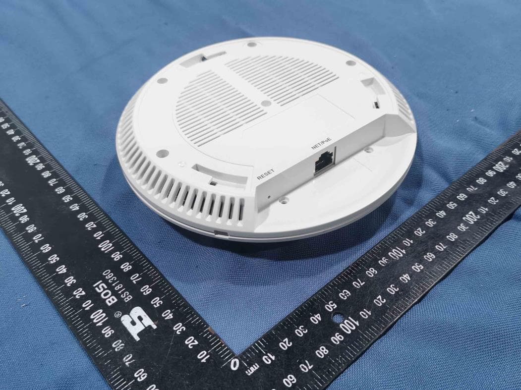 802.11ax Wi-Fi 6 Access Point - FCC ID YZZGWN7660E - Grandstream Networks, Inc.