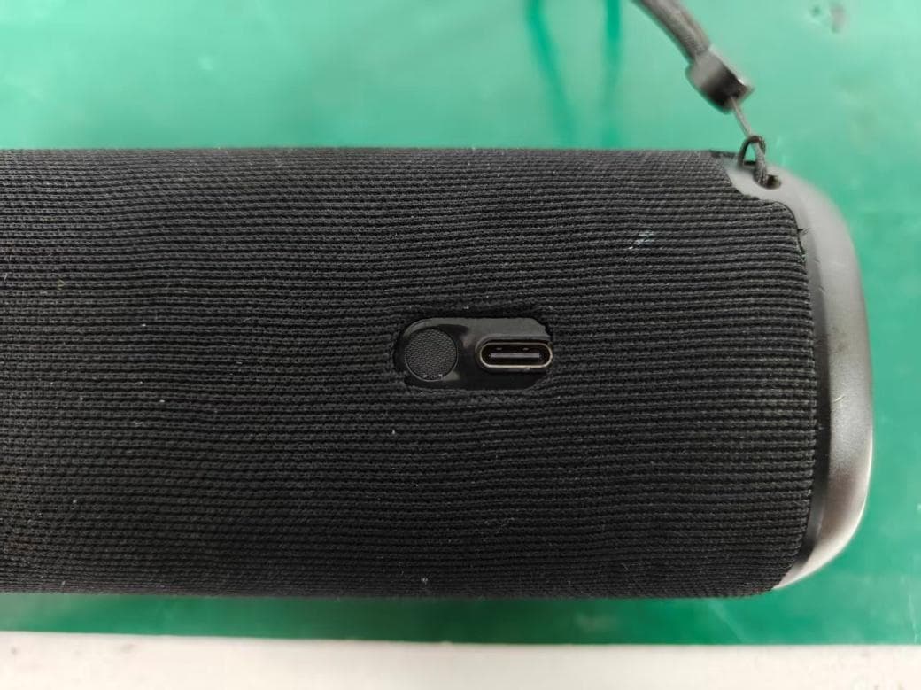Portable Speaker - FCC ID Z8M-AS730PBT - Zhongshan City Richsound Electronic Industrial Ltd.