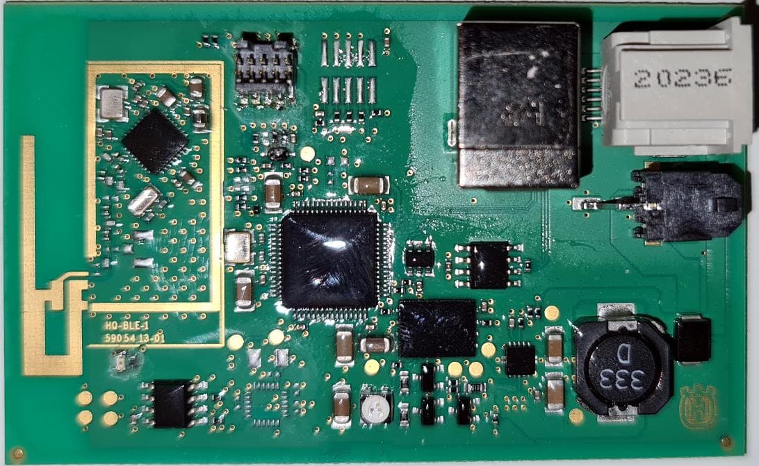 Base Station Board with Bluetooth functionality - FCC ID ZASHQ-BLE-1D - HUSQVARNA AB