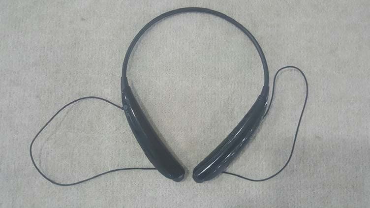 BLUETOOTH STEREO HEADSET - FCC ID ZNFHBS750 - LG Electronics USA, Inc.