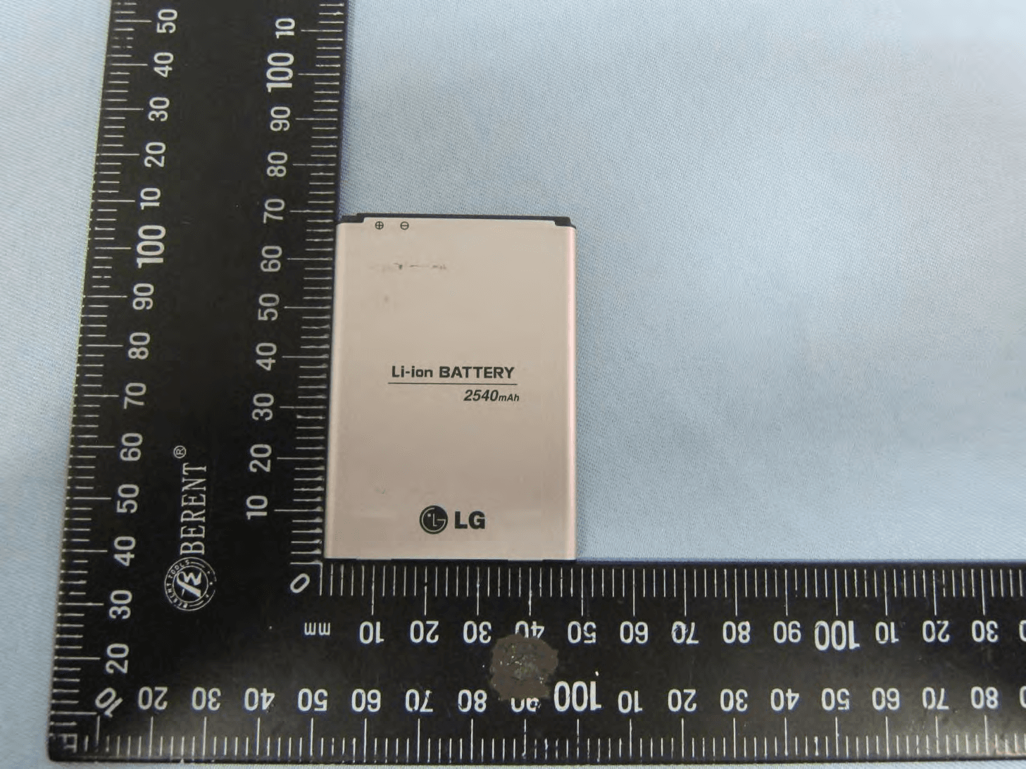 Phone with GSM850/GSM1900, WCDMA BAND II/V, WLAN 2.4G, Bluetooth 3.0+4.0 - FCC ID ZNFX170G - LG Electronics USA, Inc.
