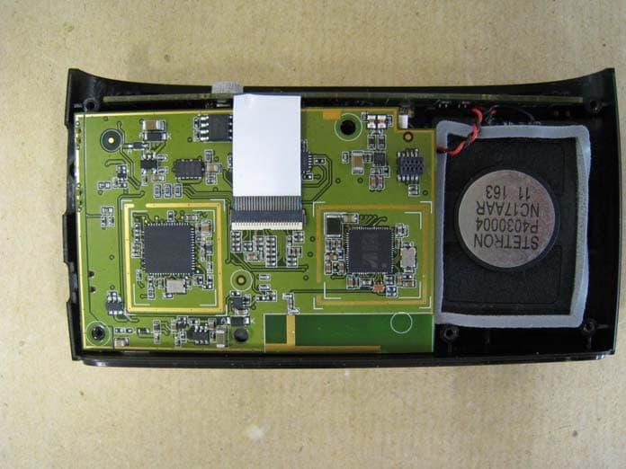 Bluetooth speakerphone, automobile sun visor mounted. - FCC ID ZOQAT-650 - Verizon Connect