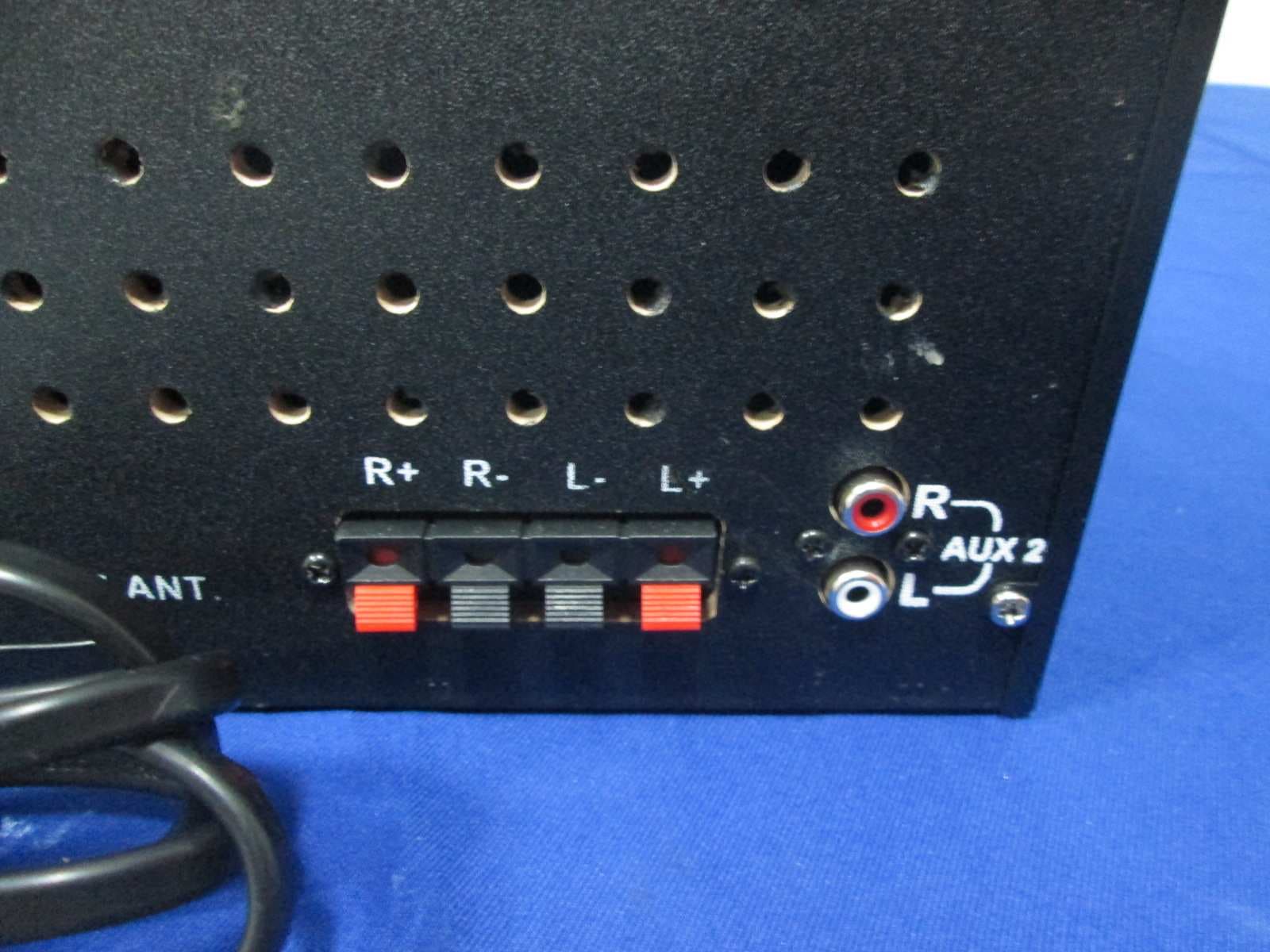CD SHELF SYSTEM - FCC ID ZXNLEETACE5201 - Guangdong Leetac Electronics Technology Co.,Ltd.