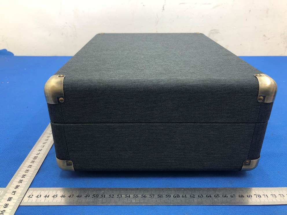 Suitcase Turntable - FCC ID ZXNLEETACEEB01 - Guangdong Leetac Electronics Technology Co.,Ltd.