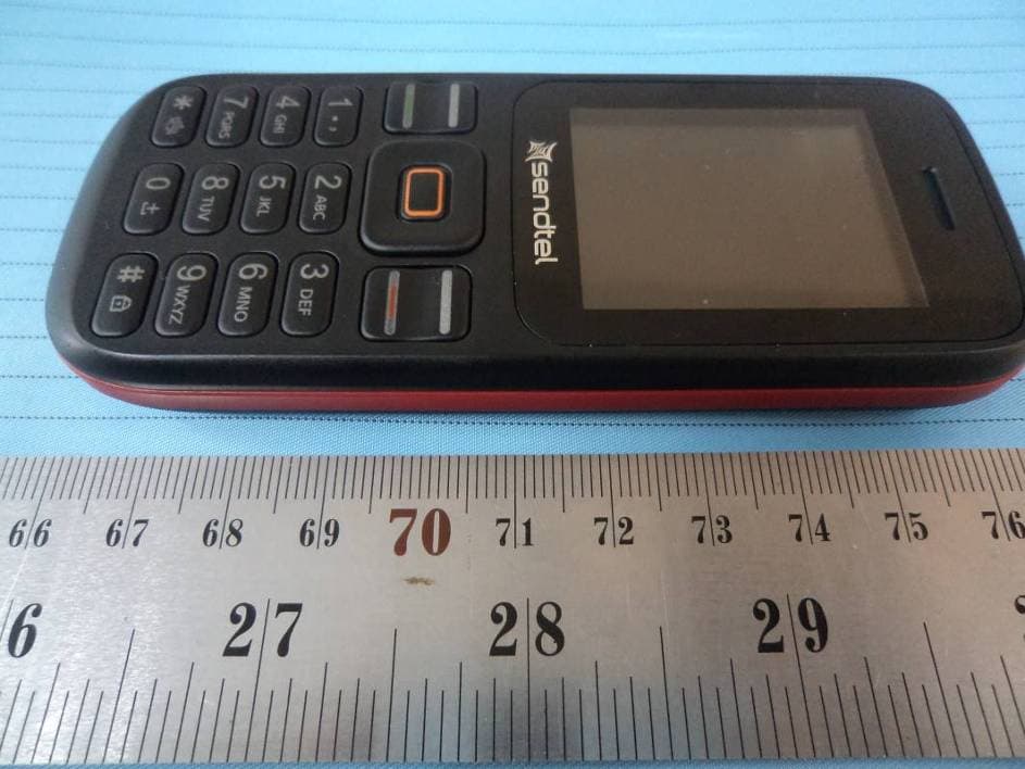 Mobile Phone - FCC ID ZYPDRACO - Nexpro International Limitada