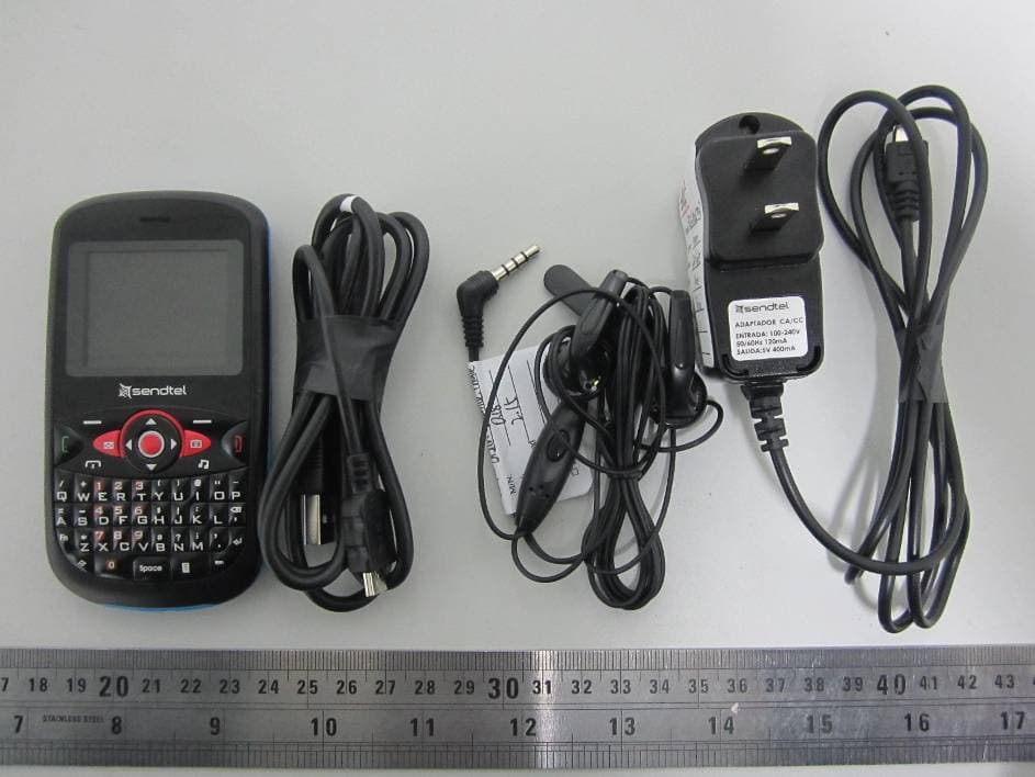GSM Mobile Phone - FCC ID ZYPQ18 - Nexpro International Limitada