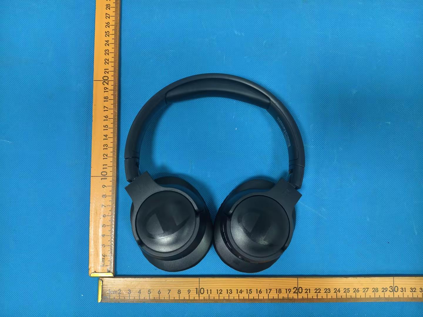 Product image for 2A9QP-BTHPV1FT52