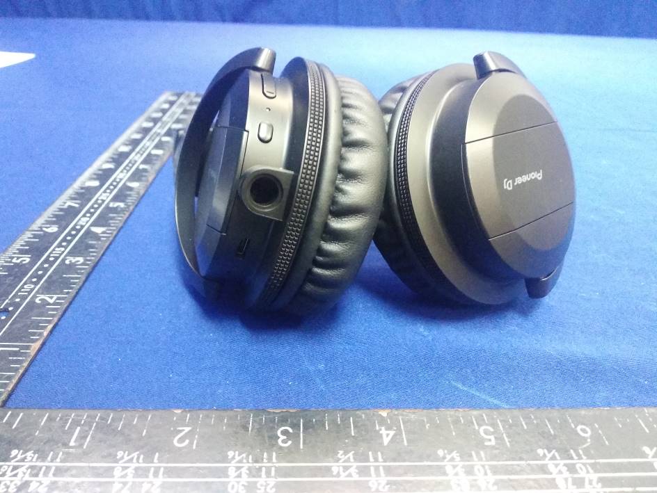 Product image for 2AM73-HDJCUE1BT