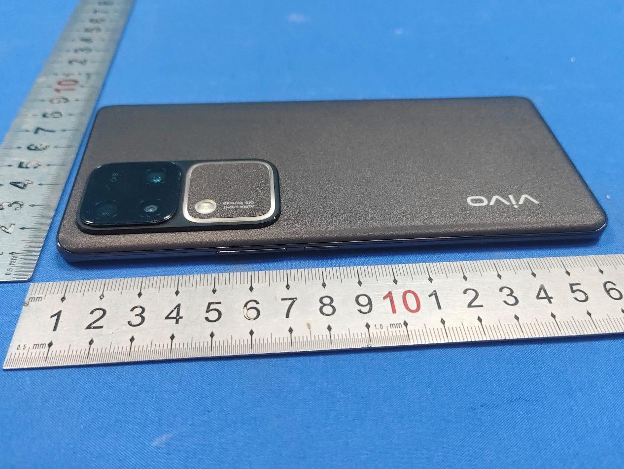 Product image for 2AUCY-V2318