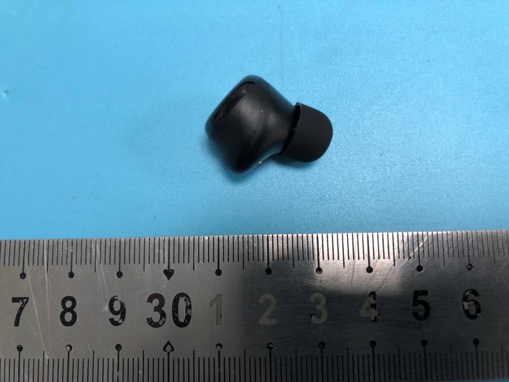 Product image for 2AXYP-OEB-E11D-R