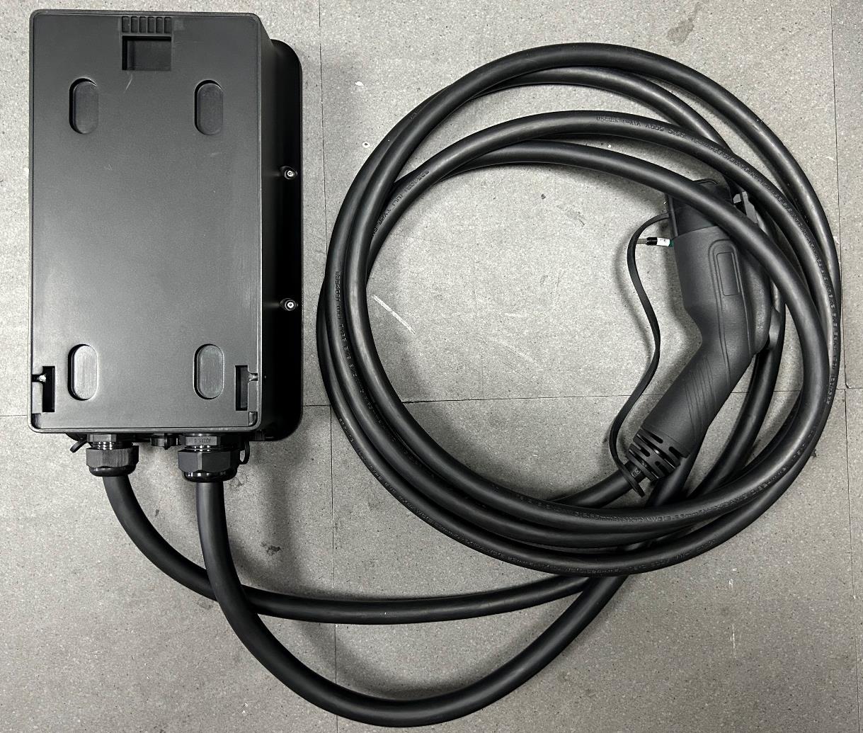 Product image for 2BG8P-UN1A48