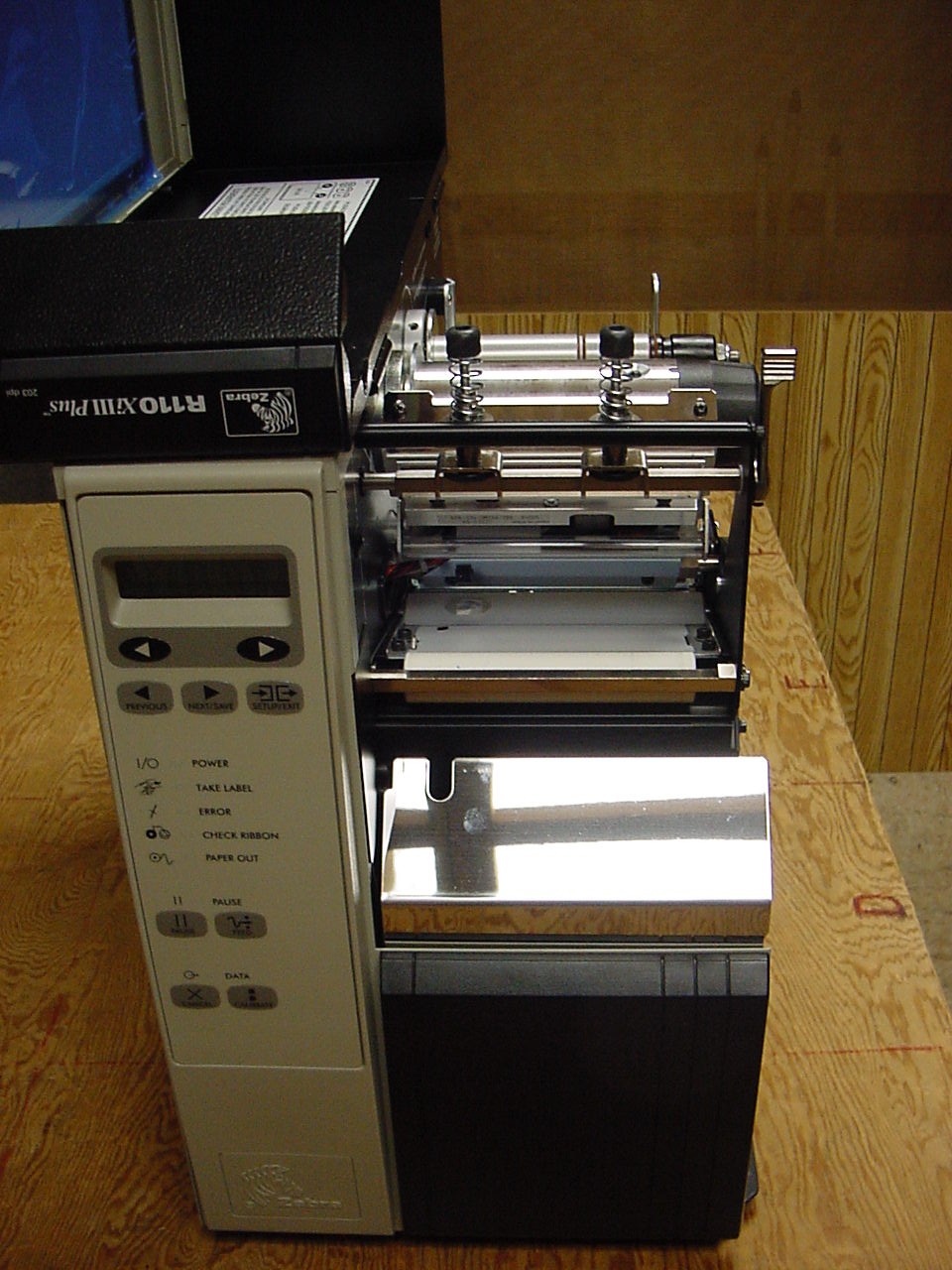 Product image for I28RFID-R110XI-03