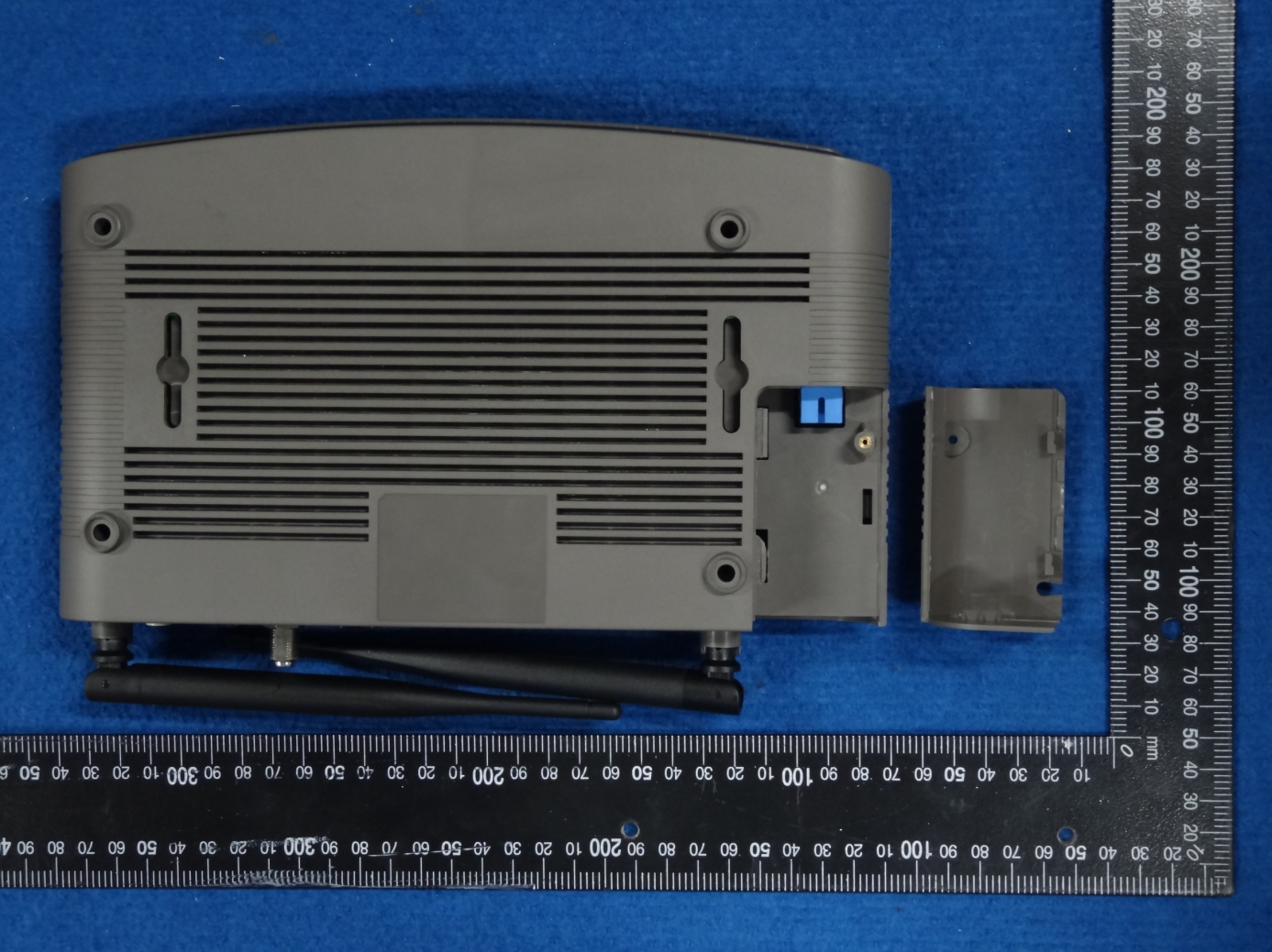 Product image for NQ8-ONT2E4021IWN