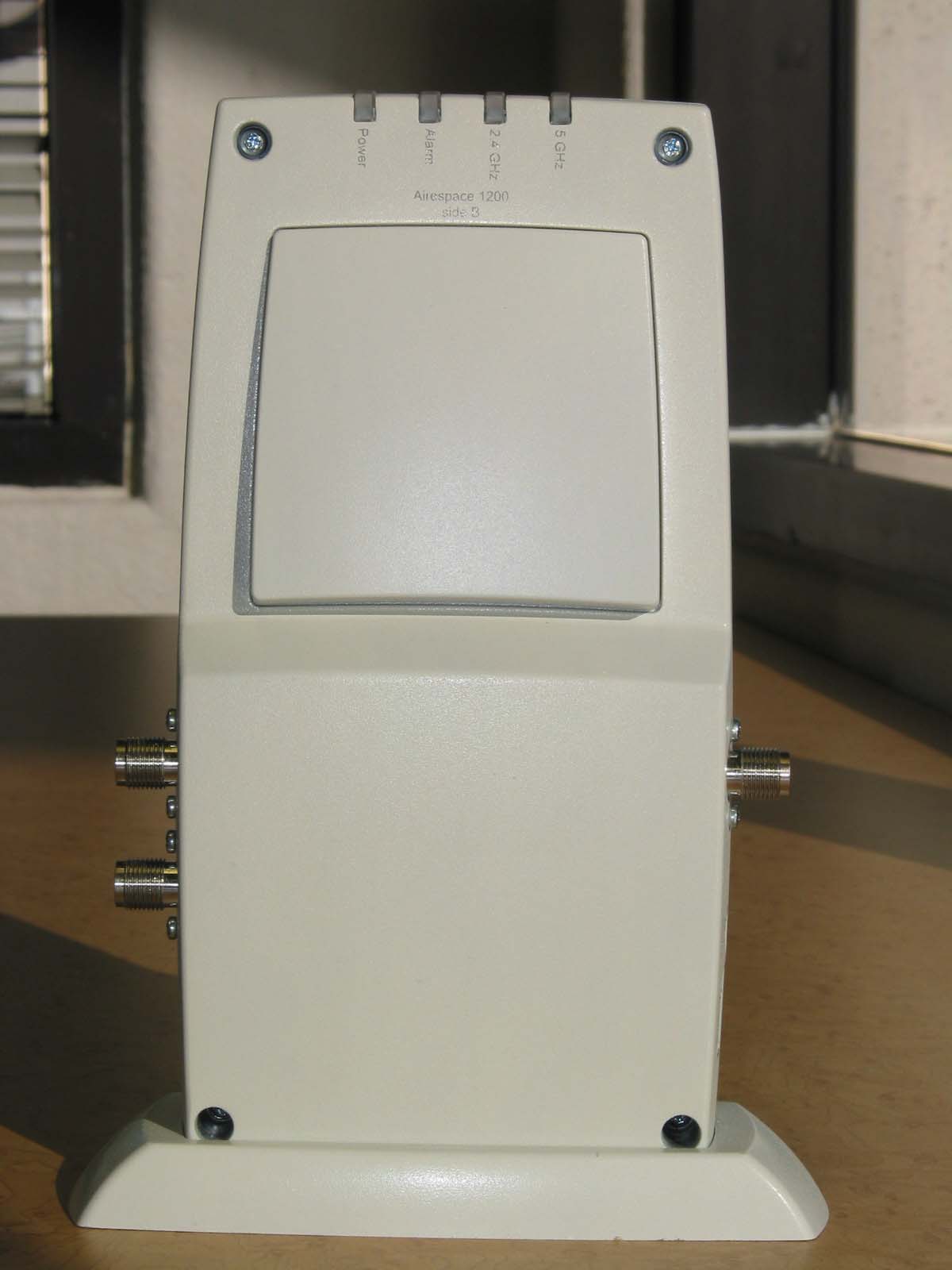 Product image for QTZWN1200BG