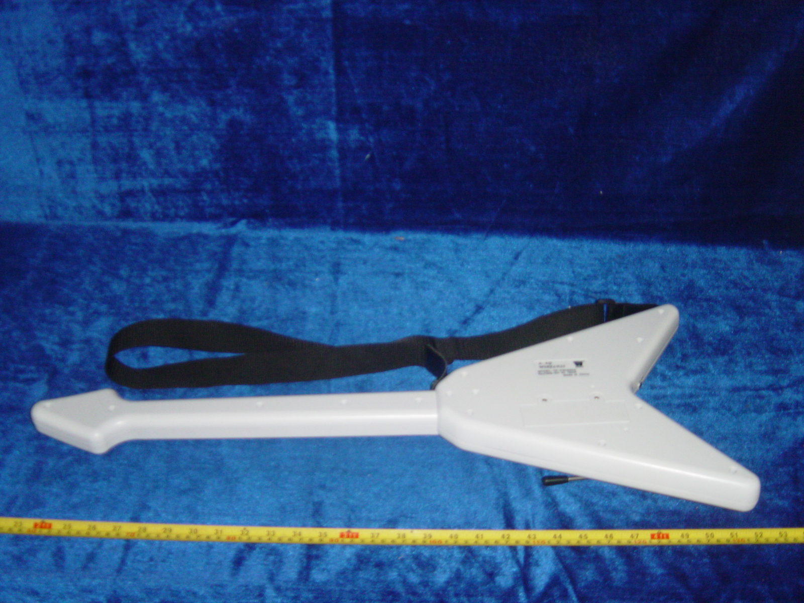 Product image for SNWGUITAR