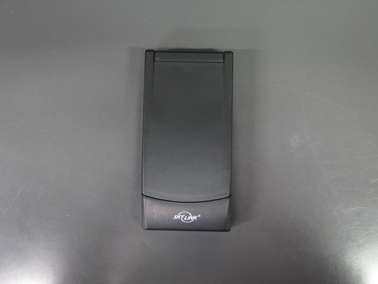 Product image for X7OAKEYLESS042
