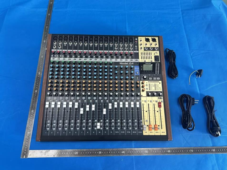 Product image for XEG-MODEL24Q