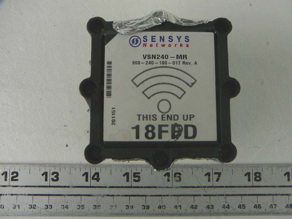 Product image for Y8XVSN240M