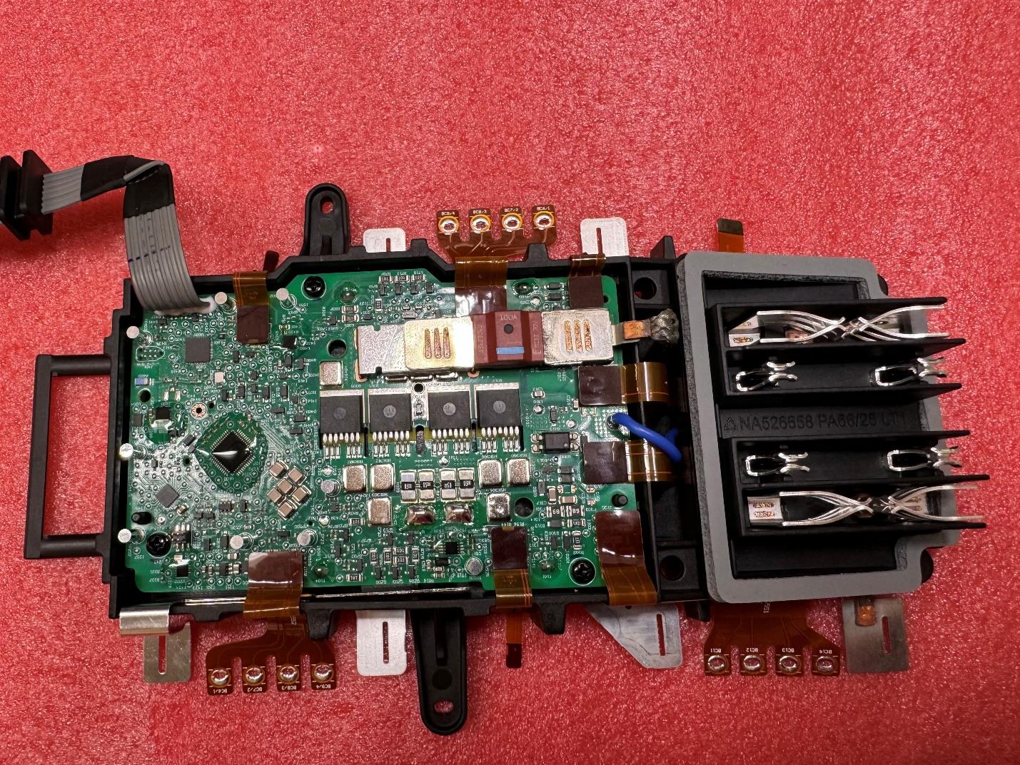 Product image for YJ7-NA382408