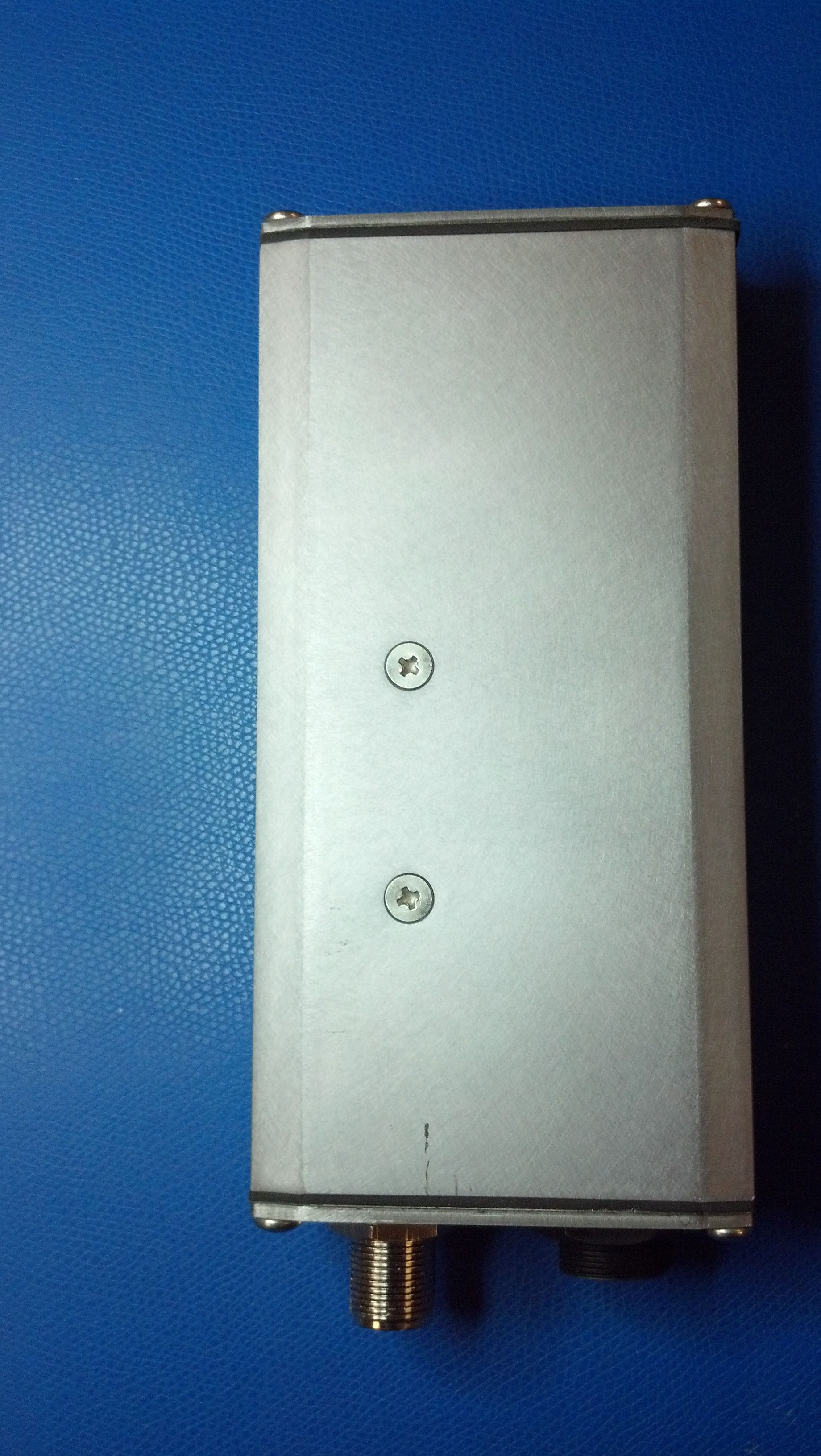 Product image for ZBGAWR2UHF